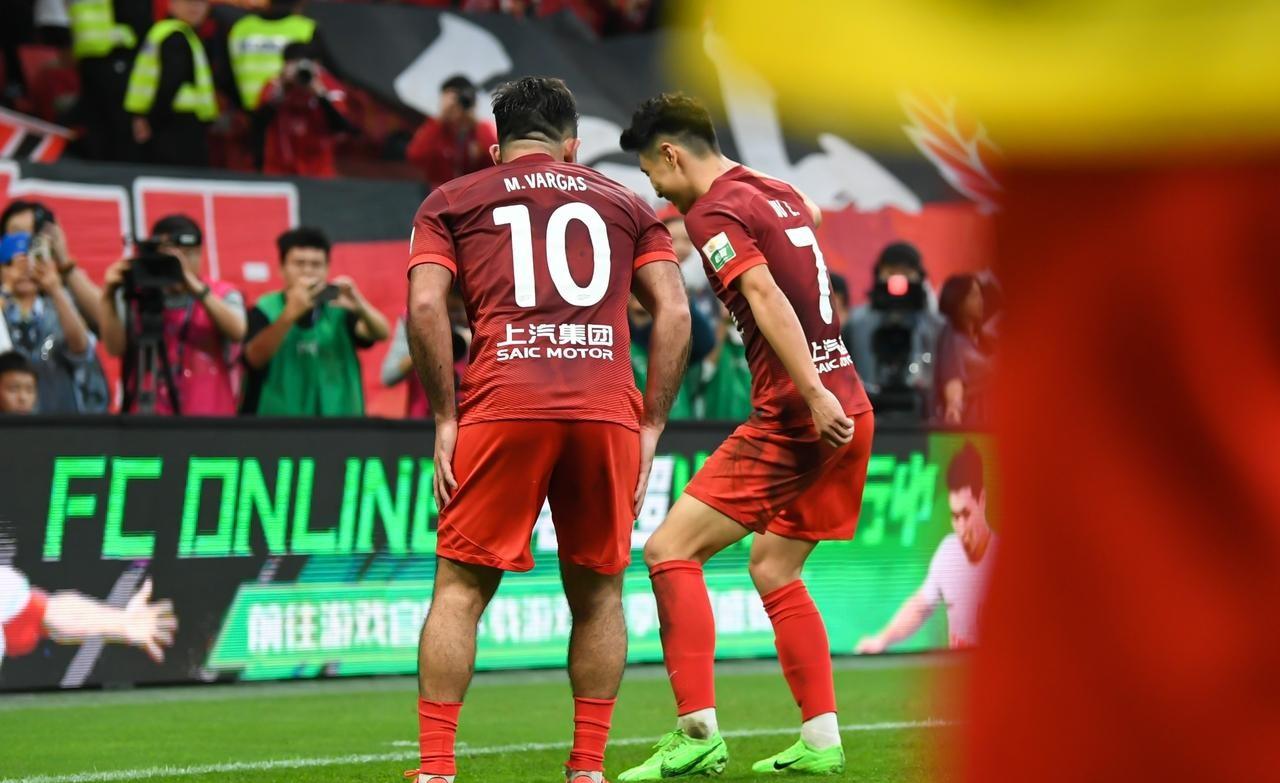 Kaiyun 开云体育官网-德甲倒计时，阿贾克斯赛前伤情更新，细节引发关注，话题不断，阵容厚度经受考验(兹沃勒vs阿贾克斯最新情报)