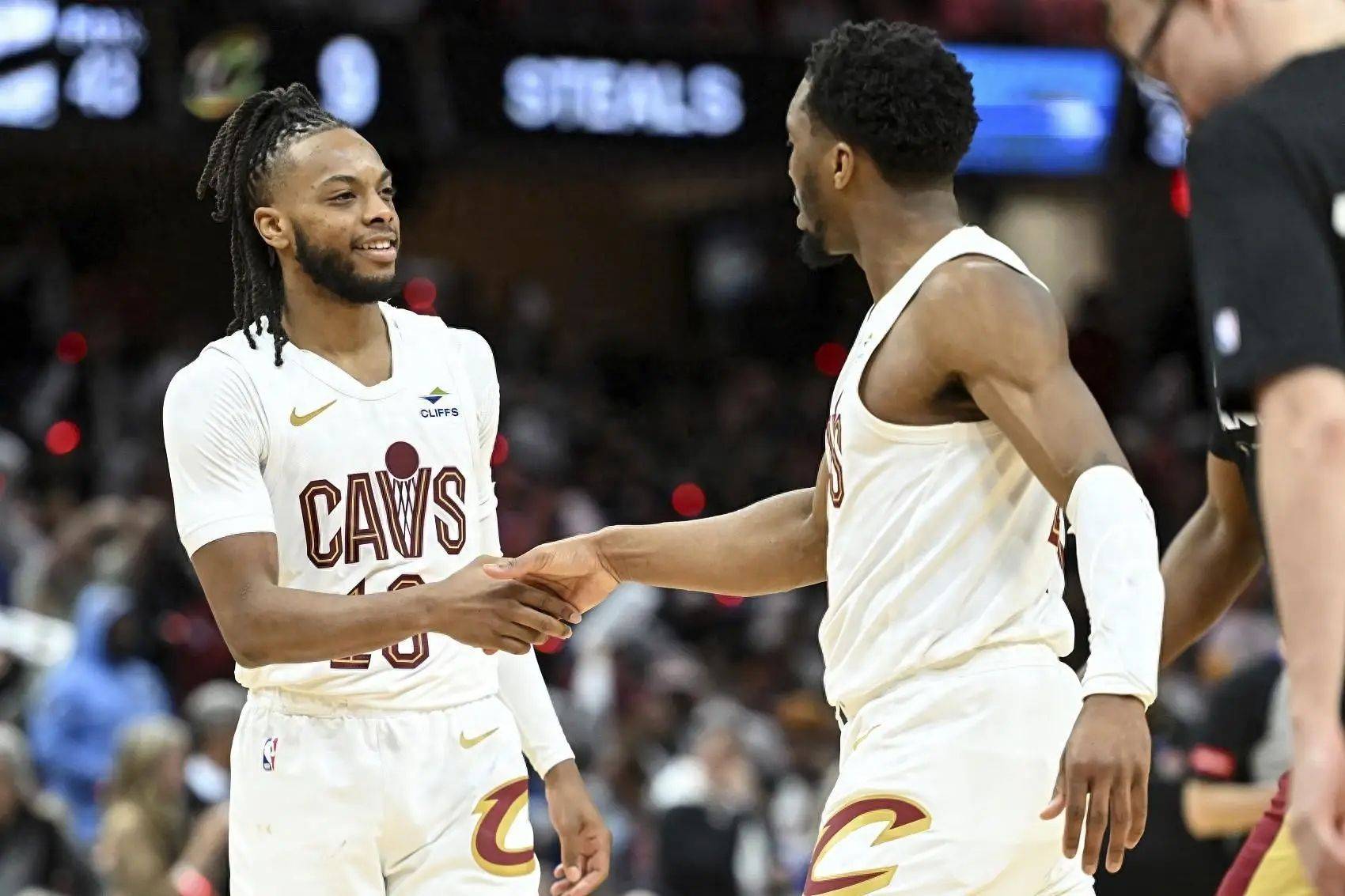 app下载-包含底特律活塞围绕欧联扳平良机底特律活塞集结日再遭质疑之后，关键时刻马德里竞技调整名单以备法国杯的词条